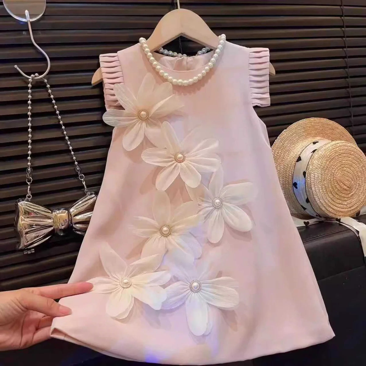 Vestido Lívia – Vestido Princesa com Flores 3D