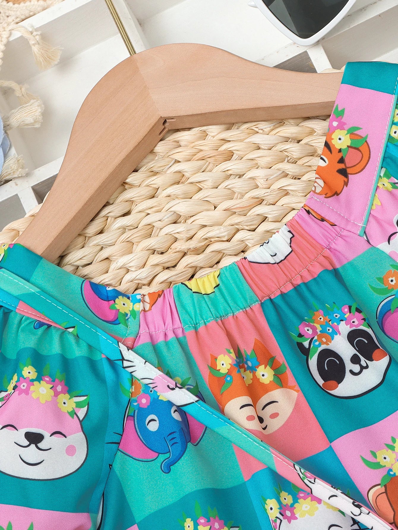 Vestido Infantil “Amiguinha Fashion” – Com Bolsa de Ombro Estampa Animal