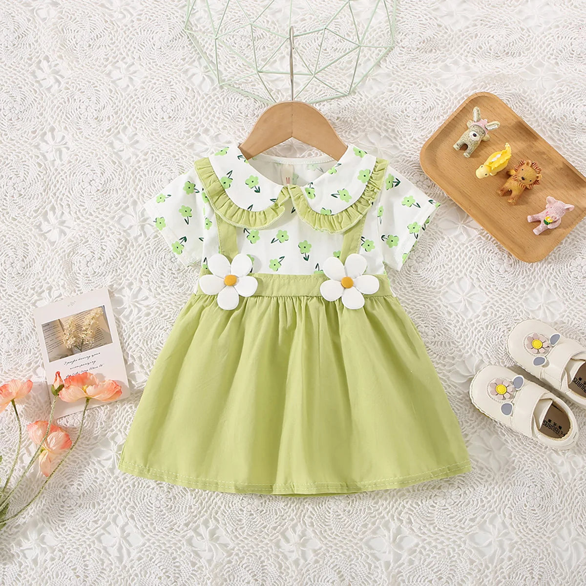Vestido Floral Infantil com Gola Boneca – Lily