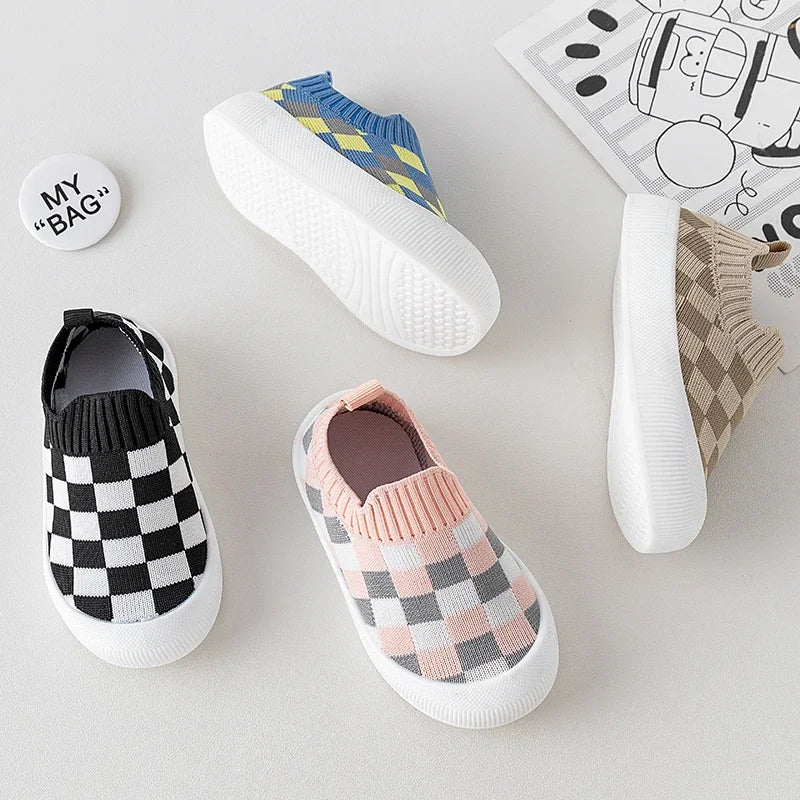 Tênis Baby com Solado Macio – Calçado Versátil, Respirável e Antiderrapante para Bebês