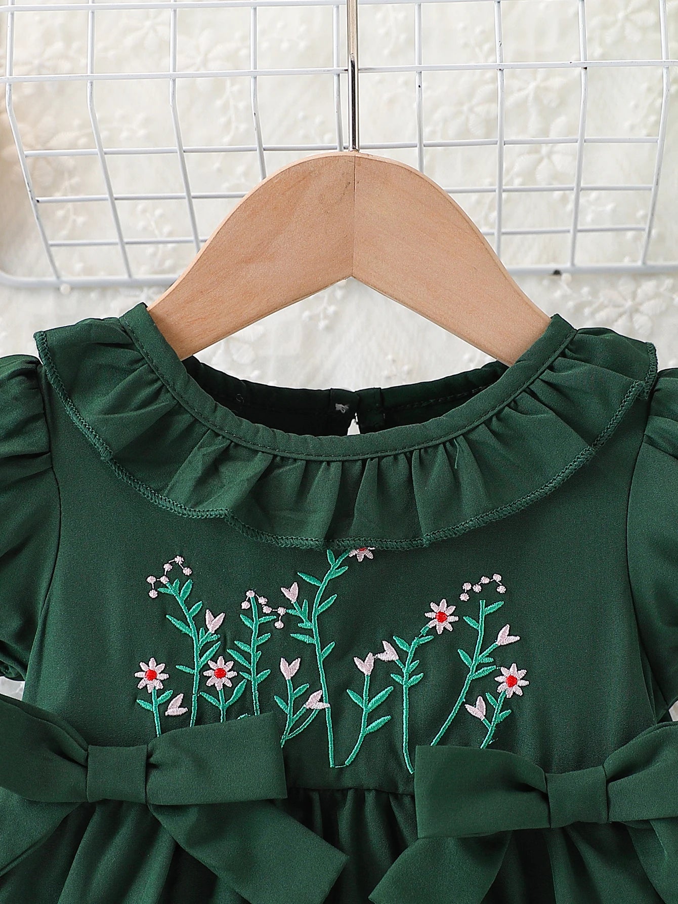 Vestido Princesa Infantil com Bordado Floral – Jade