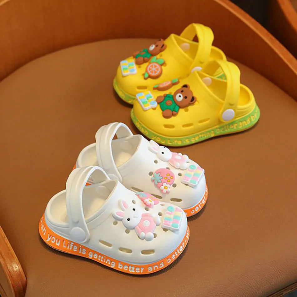 Clogs de Praia para Crianças – Chinelo Casual com Estampa de Personagens, Solado Macio, Antiderrapante e Respirável