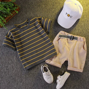 Conjunto Infantil Verão Camiseta Listrada + Shorts 2 Peças