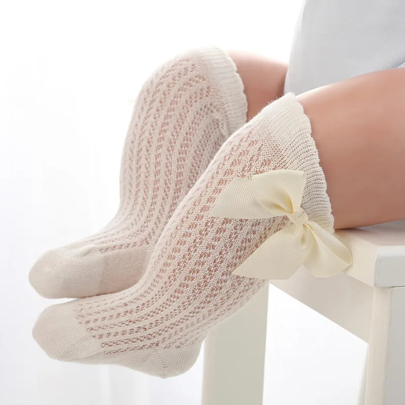 Kit 3 Pares de Meias de Verão para Bebês Meninas – Modelo “Princesinha Respirável” com Laço em Algodão e Tule