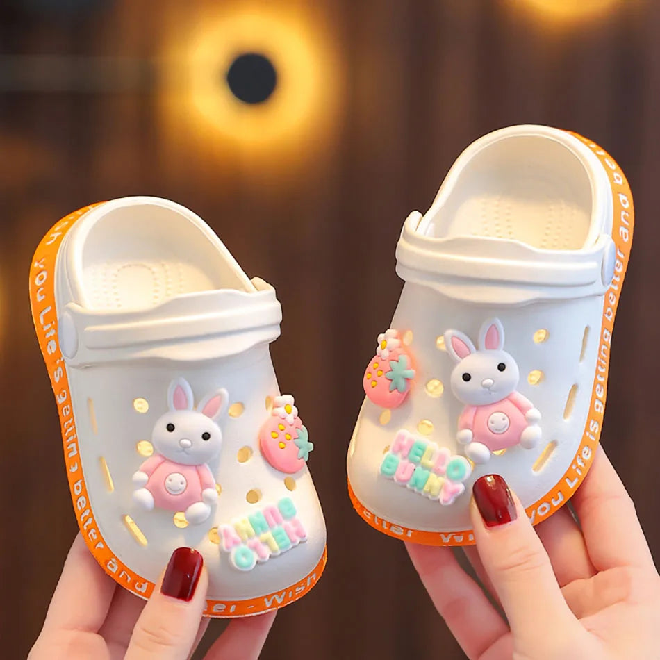 Clogs de Praia para Crianças – Chinelo Casual com Estampa de Personagens, Solado Macio, Antiderrapante e Respirável