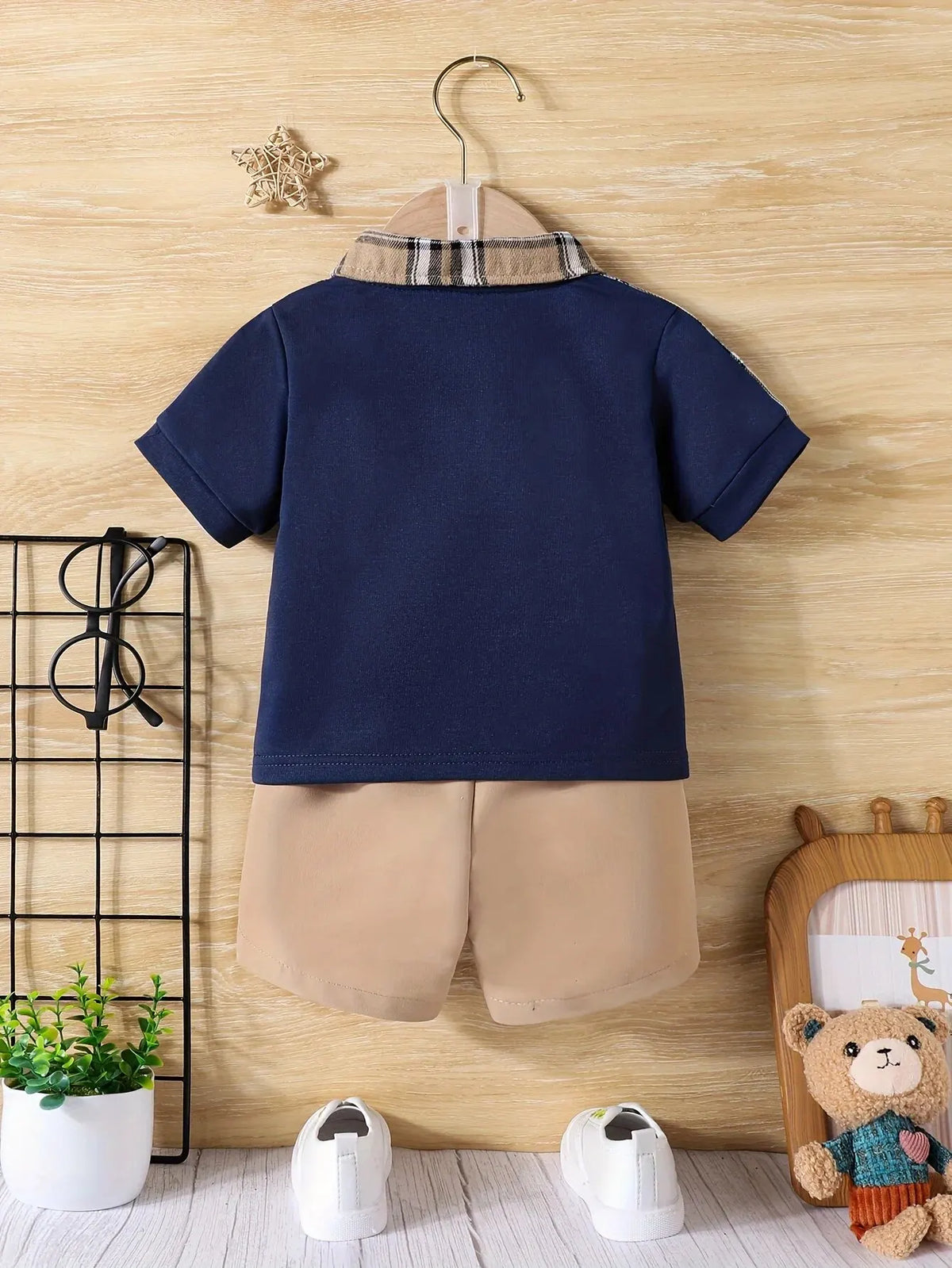 Conjunto Theo – Camisa Xadrez com Gola + Shorts Casuais