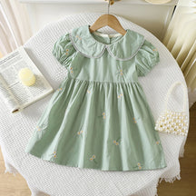 Vestido Princesa Infantil com Flores Bordadas