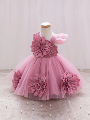 Vestido de Princesa  – Modelo Sem Manga com Borboletas 3D em Tule para Casamentos e Festas