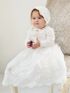 Vestido de Batizado para Bebê Menina – Elegante Traje de Renda com Touca Combinando