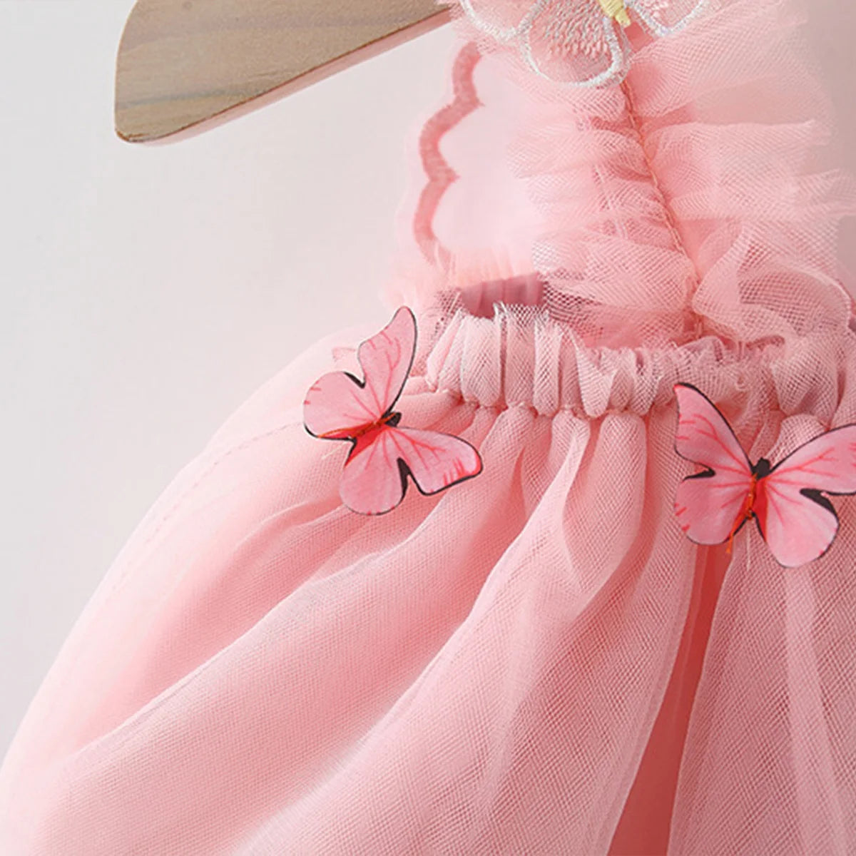 Vestido Sofia – Vestido Princesa com Alças de Borboleta e Tule