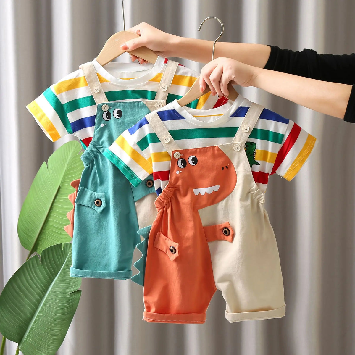 Conjunto Infantil “Dino Colorê”