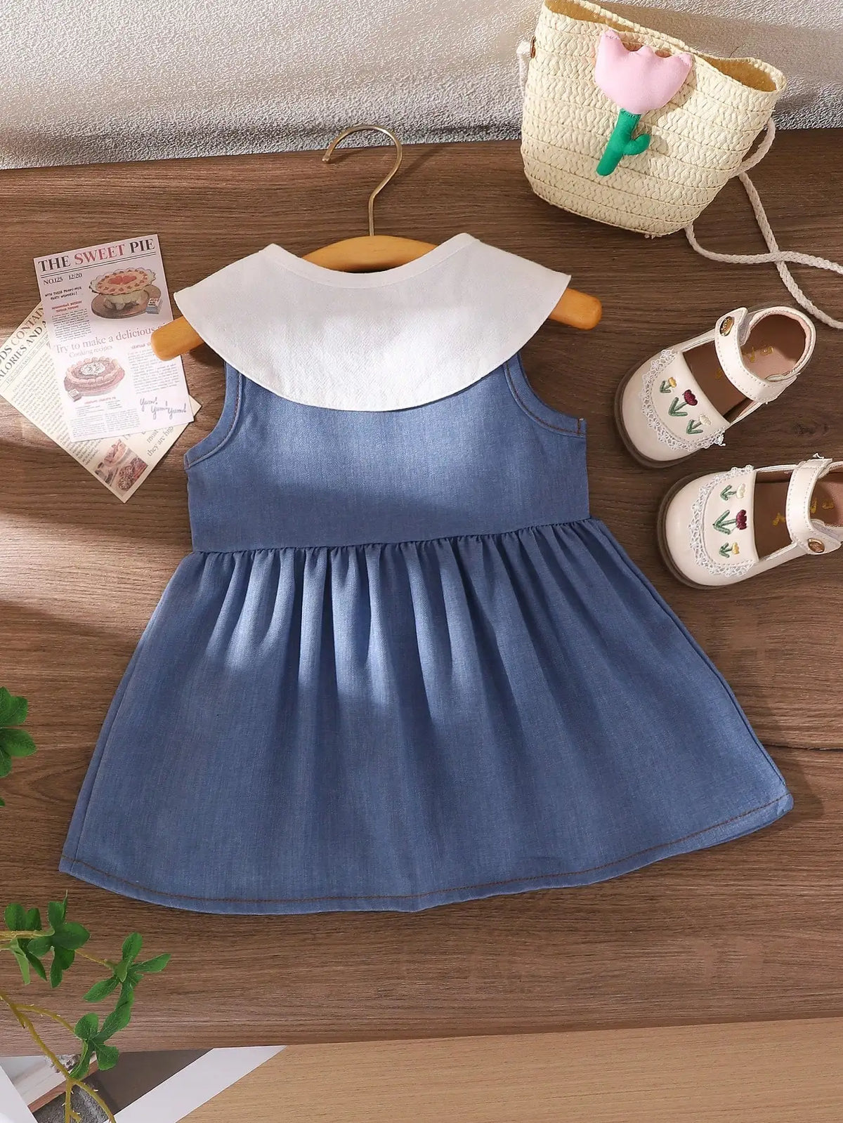 Vestido Menina Jeans com Gola Boneca – Summer Bloom
